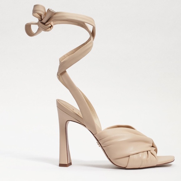 Sam Edelman | Lenora Heels - Picture 2 of 8